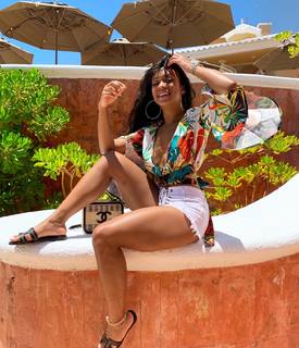 Jilly Anais feet photo thumbnail