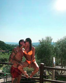 Giorgia Crivello feet photo thumbnail