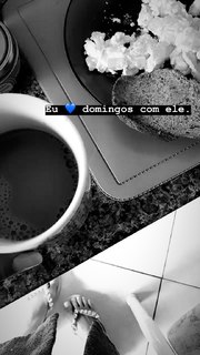 Alaine Crissiê feet photo thumbnail