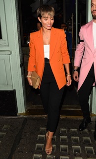 Frankie Bridge feet photo thumbnail