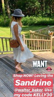 Kelly Bensimon feet photo thumbnail