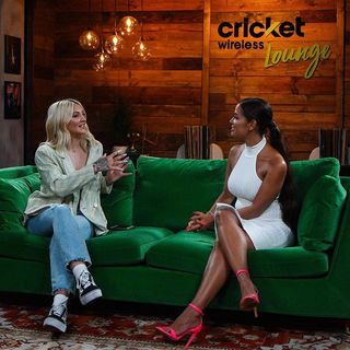 Rocsi Diaz feet photo thumbnail