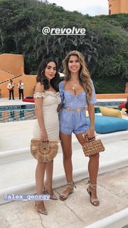 Kara Del Toro feet photo thumbnail