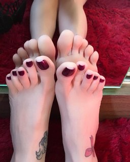 Jaqueline Mello feet photo thumbnail