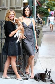Famke Janssen feet photo thumbnail