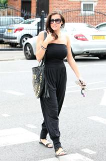 Imogen Thomas feet photo thumbnail