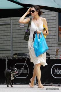Famke Janssen feet photo thumbnail