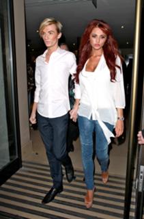 Amy Childs feet photo thumbnail