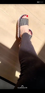 Nabilla Benattia feet photo thumbnail