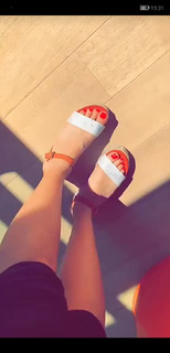 Nabilla Benattia feet photo thumbnail