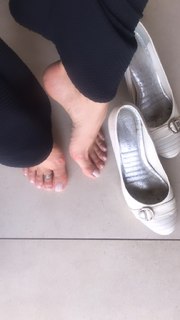 Alaine Crissiê feet photo thumbnail
