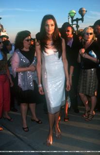 Famke Janssen feet photo thumbnail
