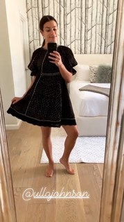 Lea Michele feet photo thumbnail