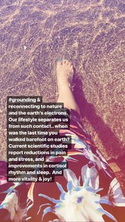 Xenia Tchoumitcheva feet photo thumbnail
