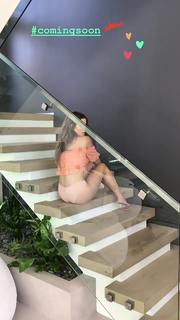 Amanda Cerny feet photo thumbnail
