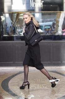 Diane Kruger feet photo thumbnail