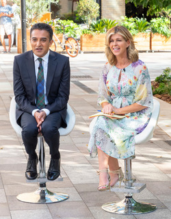 Kate Garraway feet photo thumbnail