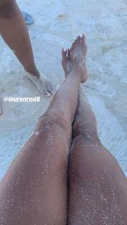 Karrueche Tran feet photo thumbnail