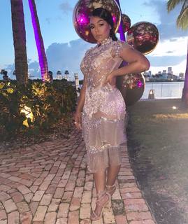 Ashanti feet photo thumbnail