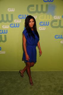 Jessica Szohr feet photo thumbnail