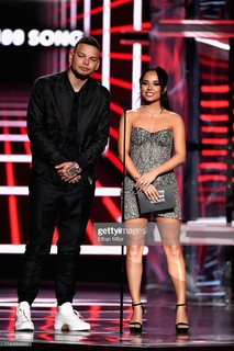 Becky G feet photo thumbnail