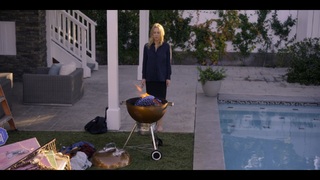 Christina Applegate feet photo thumbnail