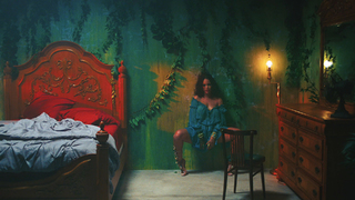Rihanna feet photo thumbnail