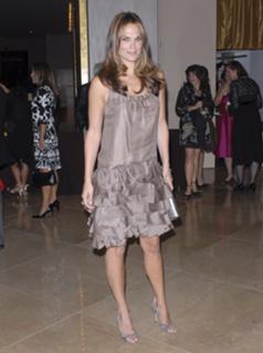 Molly Sims feet photo thumbnail