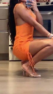 Jilly Anais feet photo thumbnail