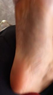 Alaine Crissiê feet photo thumbnail