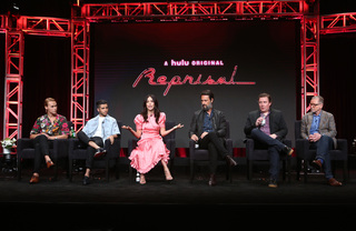 Abigail Spencer feet photo thumbnail