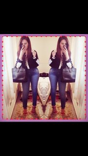 Jaqueline Mello feet photo thumbnail