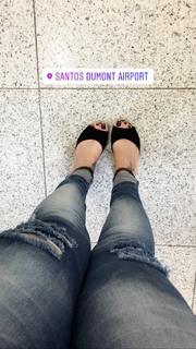 Jaqueline Mello feet photo thumbnail