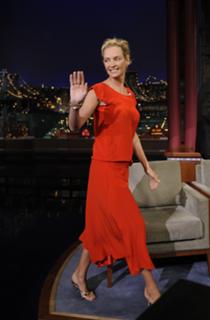 Uma Thurman feet photo thumbnail