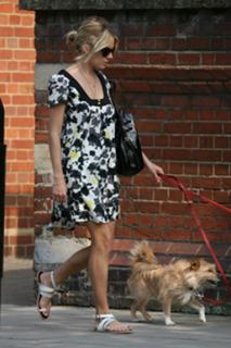 Sienna Miller feet photo thumbnail