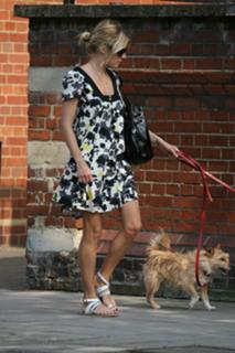 Sienna Miller feet photo thumbnail