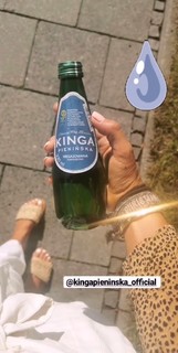 Anna Lewandowska feet photo thumbnail