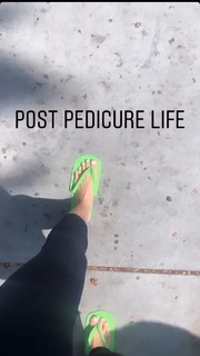 Jenna Ezarik feet photo thumbnail