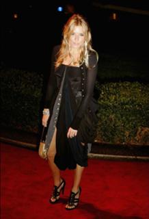 Sienna Miller feet photo thumbnail