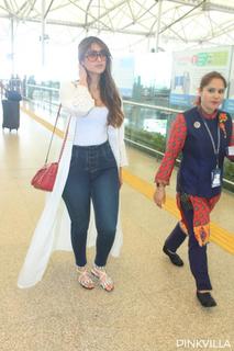 Ileana D'Cruz feet photo thumbnail