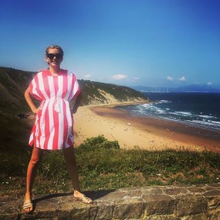 Rachel Riley feet photo thumbnail