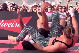 Ronda Rousey feet photo thumbnail