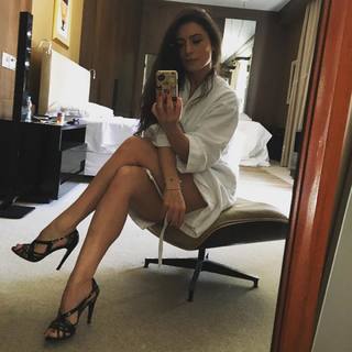 Franciely Freduzeski feet photo thumbnail