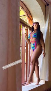 Ashanti feet photo thumbnail