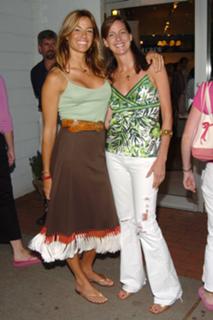 Kelly Bensimon feet photo thumbnail