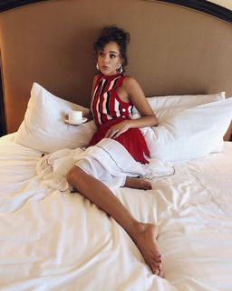 Ashley Madekwe feet photo thumbnail