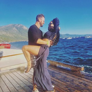 Nikki Garcia feet photo thumbnail