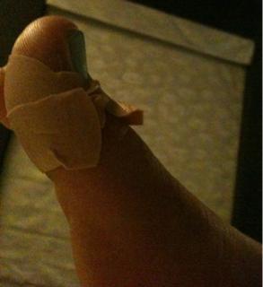 Brooke Hogan feet photo thumbnail