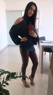 Alaine Crissiê feet photo thumbnail