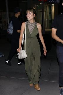 Jennette McCurdy feet photo thumbnail